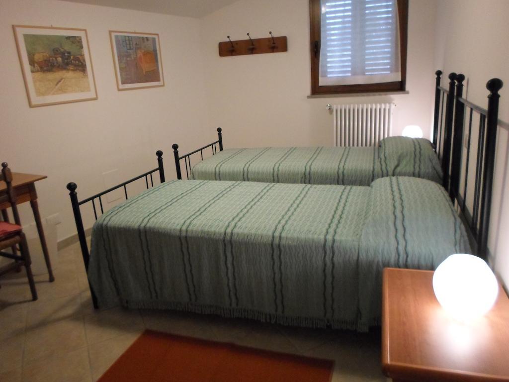 Villa I 3 Cipressi Chiassa Superiore Zimmer foto